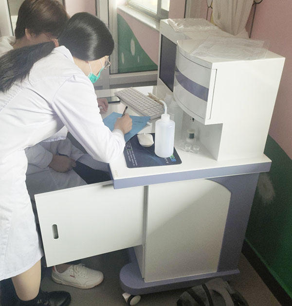 血液成人午夜福利视频